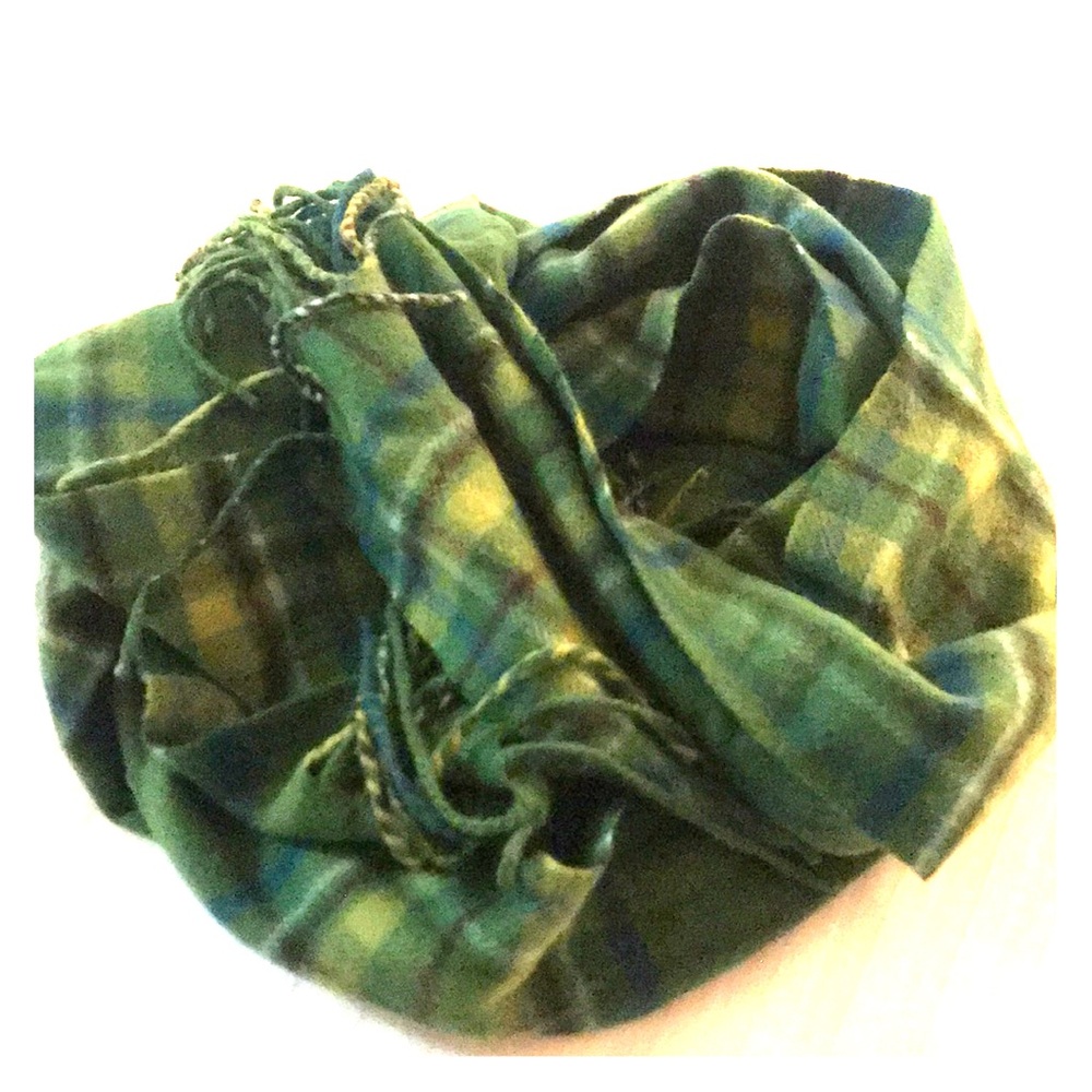 Green plaid scarf